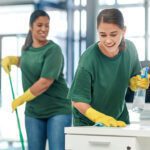 Eco-friendly cleaning vs traditional cleaning