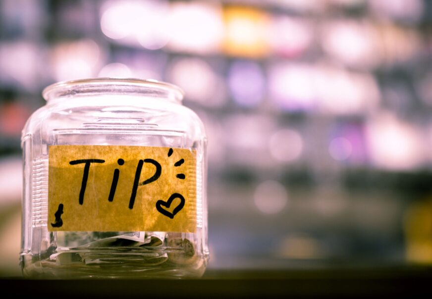 Do People Tip Cleaners and Housekeepers?