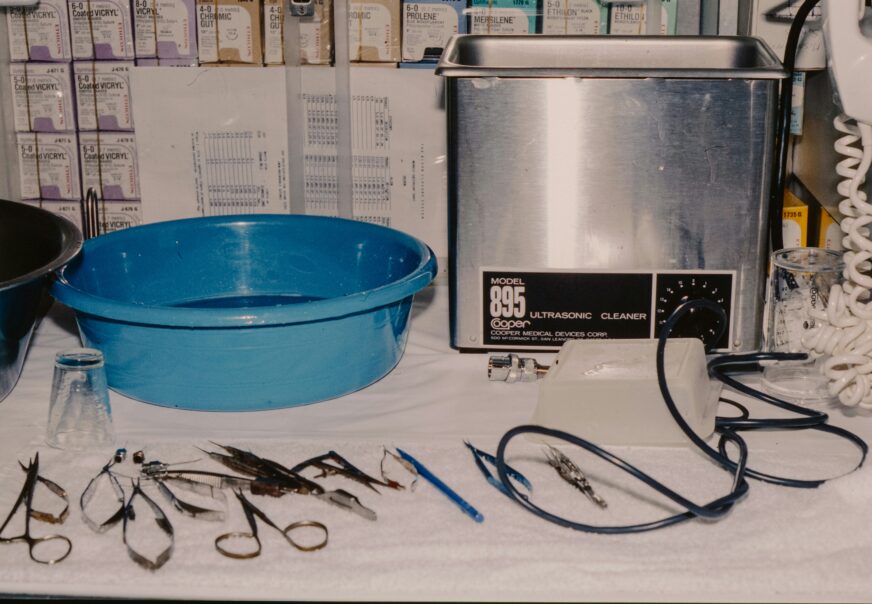 10 Essential Dental Office Cleaning Standards for Canadian Practices