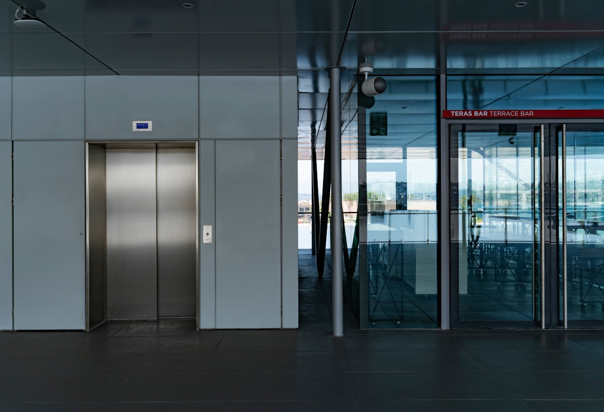 elevator cleaning