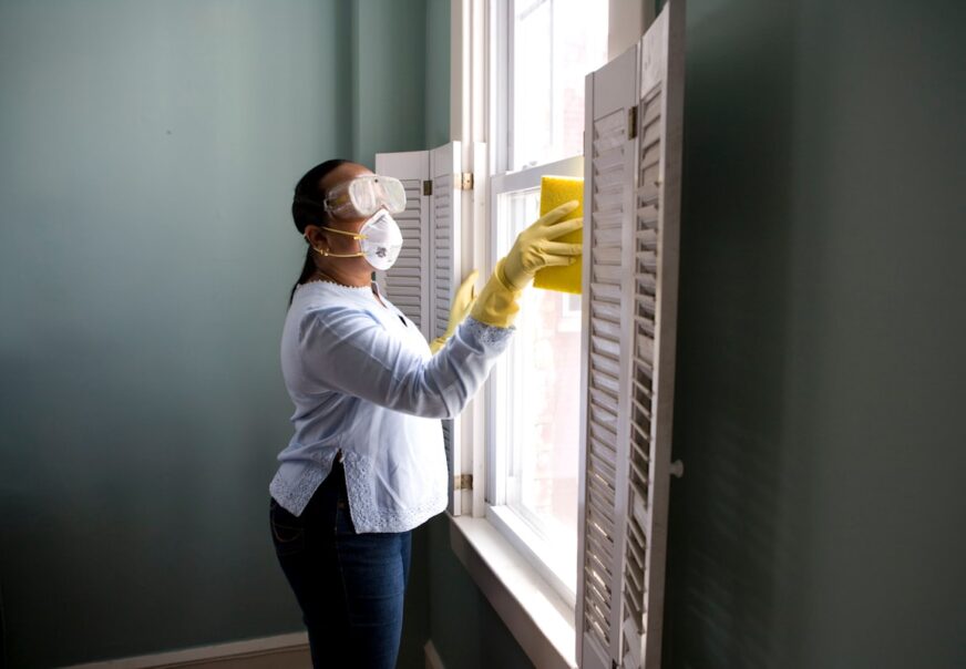 8 Essential Duties of a Professional Janitor: Complete Guide for Canadian Facilities