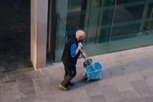 blog - cleaning tips 12 janitorial services vs cleaning services