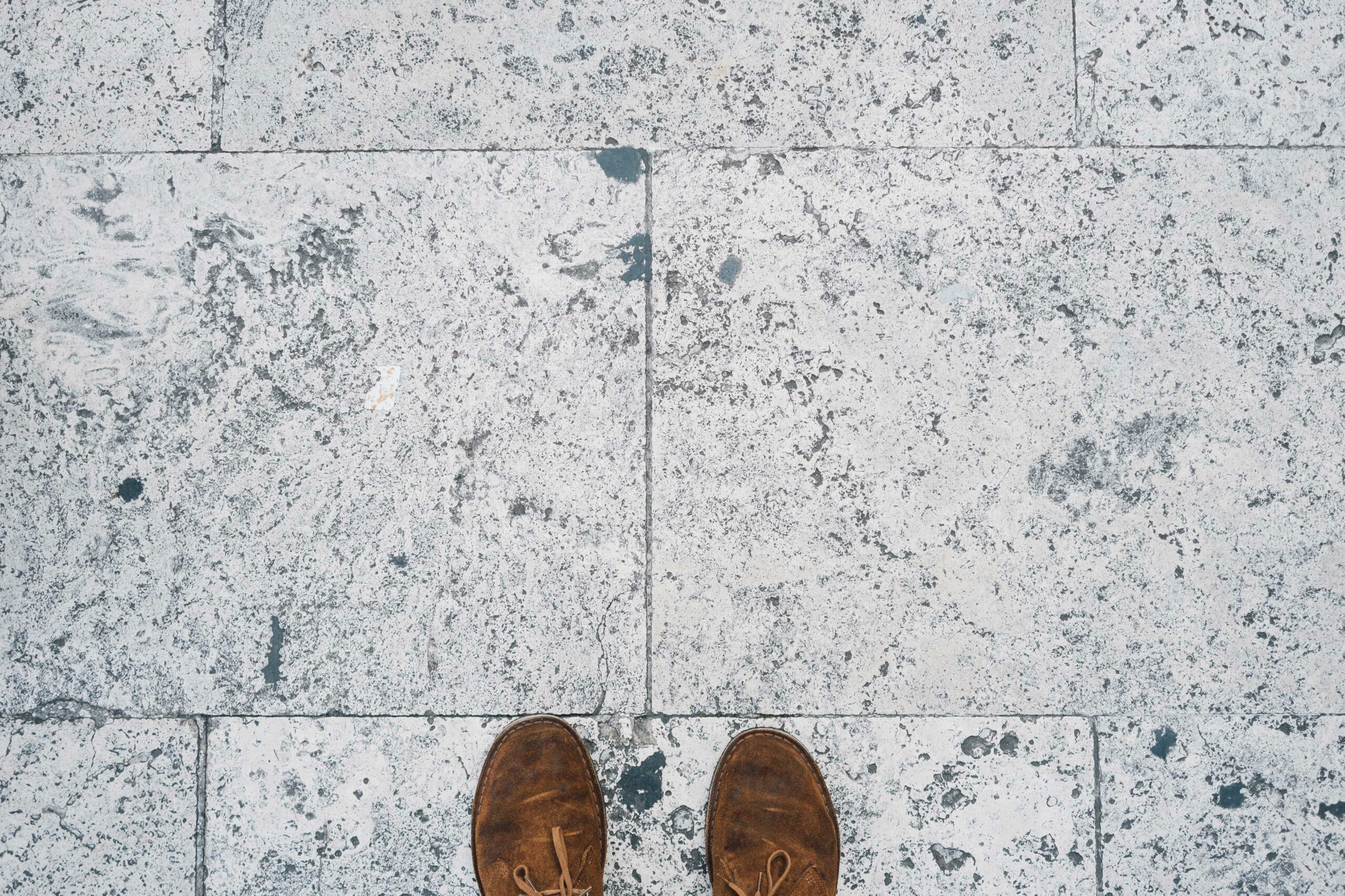 salt stain removal: 9 safe ways to clean entryway floors 10 Winter boots tracking salt onto an entryway floor